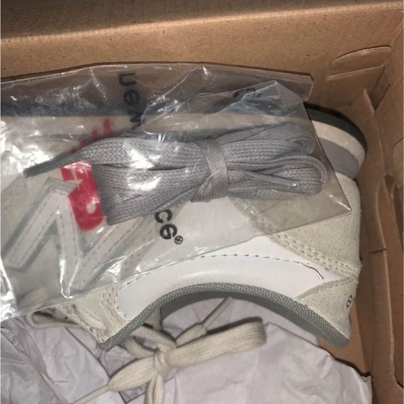 New balance sneakers - Picture 7 of 7